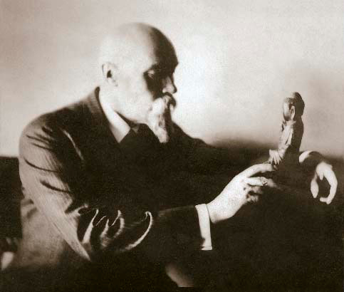 Николай Константинович Рерих. 1930-е