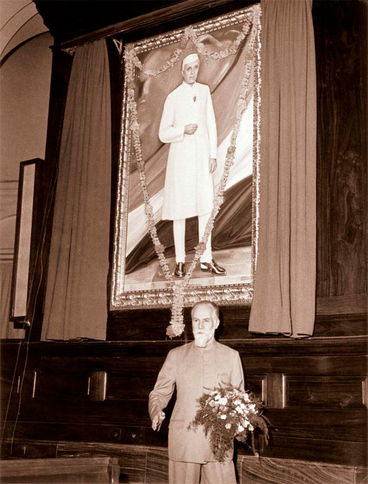 Святослав Николаевич Рерих на церемонии открытия портрета Дж.Неру в Центральном зале парламента Индии. Дели, 5 мая 1966