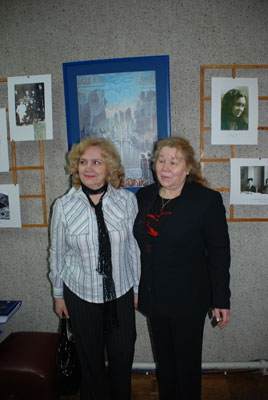 Вера Александровна Бронникова (слева) - ученица М. Ф. Дроздовой-Черноволенко