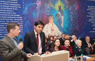 Выступает третий секретарь Посольства Индии в Российской Федерации Мукул Арья