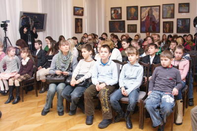 Открытие IV Всероссийской выставки-конкурса детских работ «Объединенные Космосом»