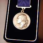 Юбилейная медаль «Академик А.Л.Яншин»