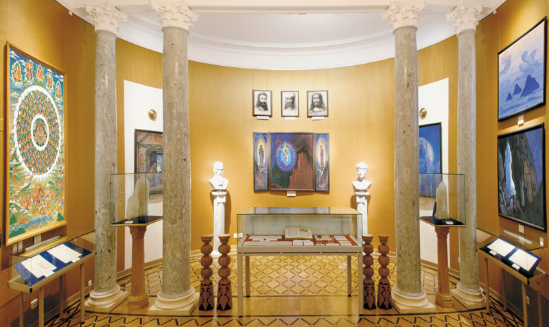 Зал Учителей в Музее имени Н.К.Рериха