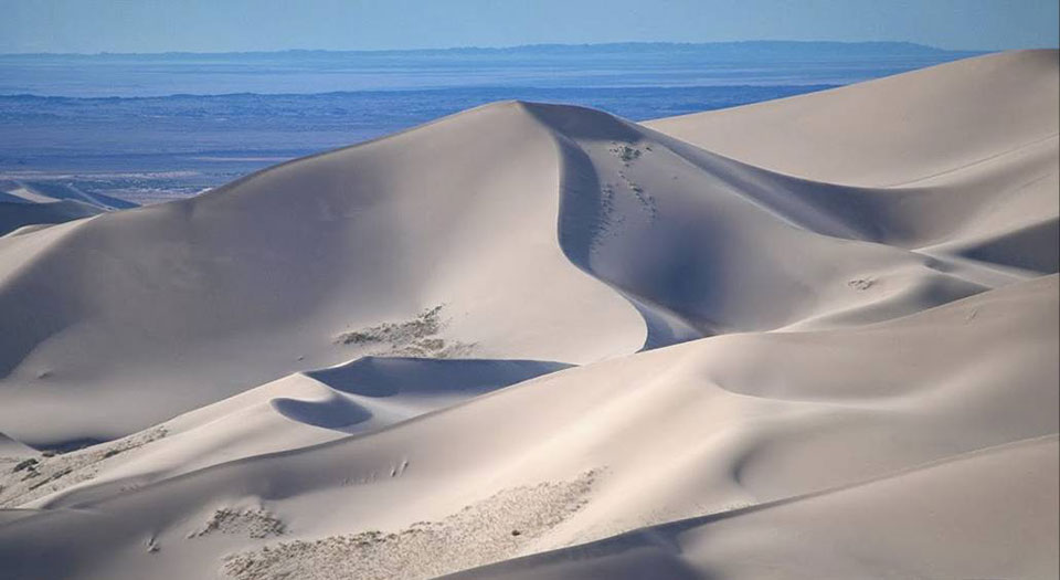 Пески Хангорин-Элс. Монголия. Современное фото А. Леснянского (г. Чита)